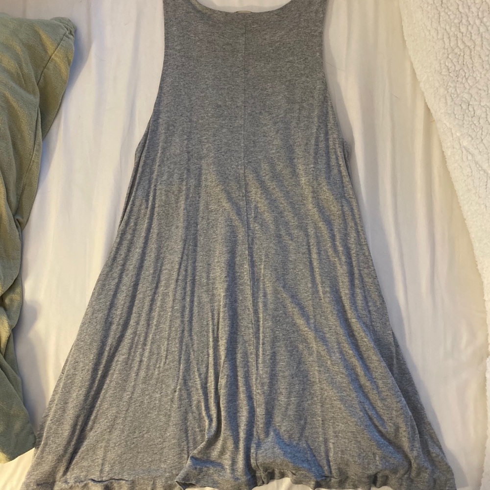 H&M DRESS - Picture 3 of 4